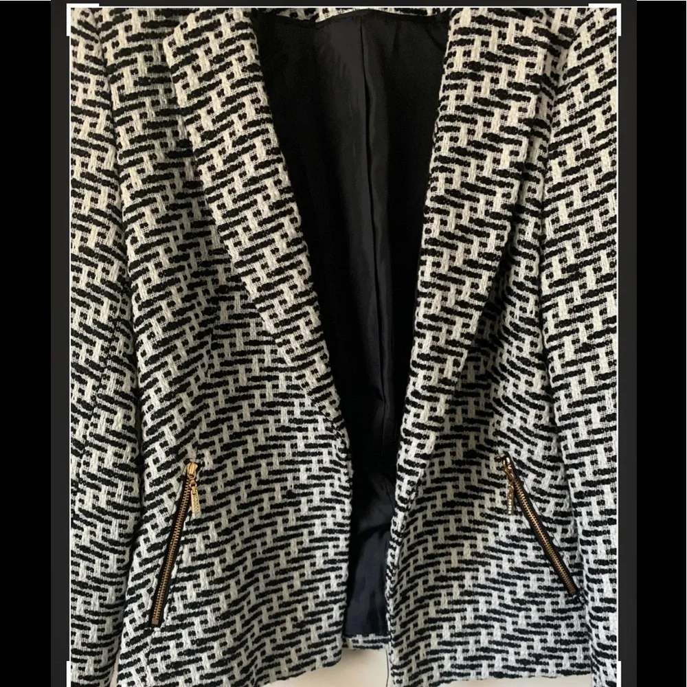 Ivanka Trump Women's Blazer - Picture 5 of 15